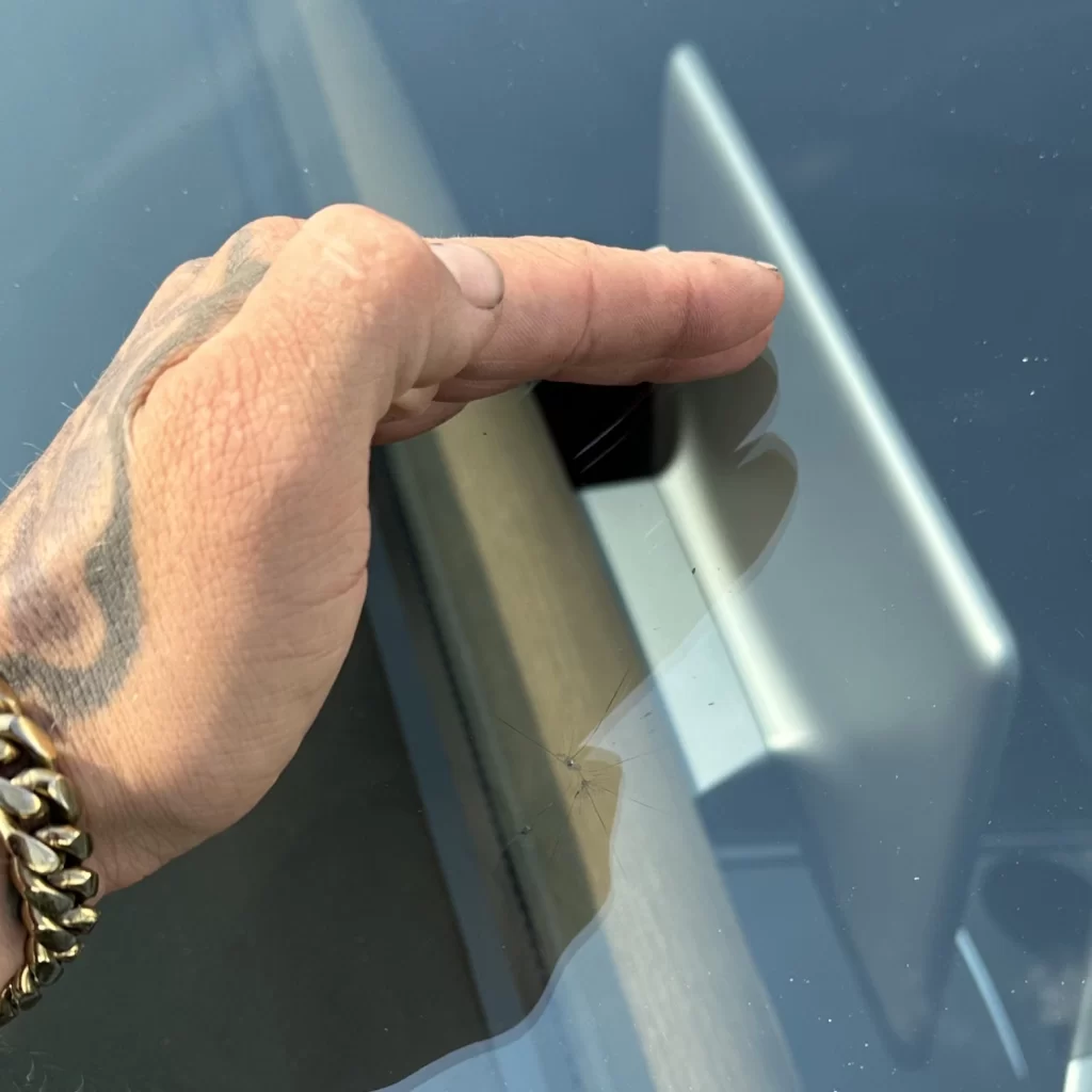 Glass Rock and Chip Repair